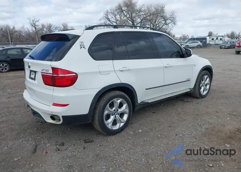 2012 BMW X5 xDrive35D z USA, uszkodzony, nr VIN 5UXZW0C52CL664864